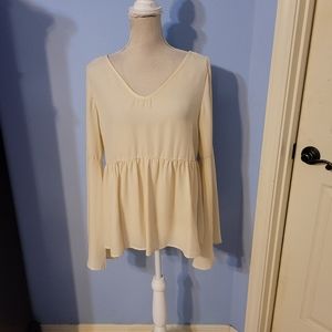 Peach Love California Medium Womens Blouse